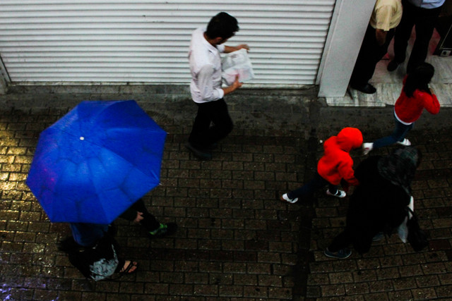 تهران در این روزها برفی و بارانی می‌شود