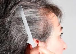 ۶ روش علمی برای به تاخیر انداختن سفیدی موها