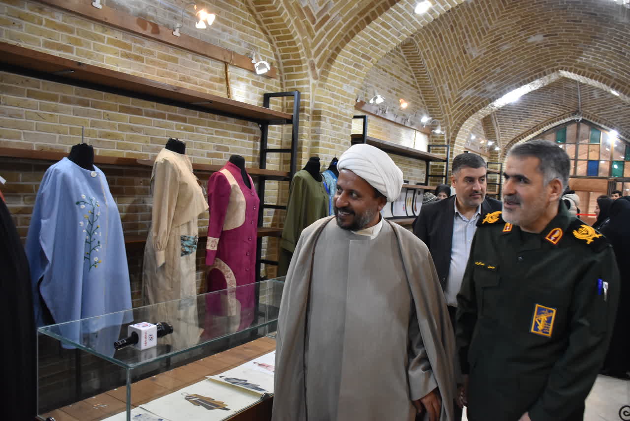 نمایشگاه «اولین جشنواره استانی ایران‌دخت» از امروز در خانه کُرد سنندج گشایش یافت