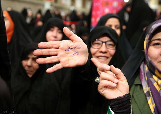 بصیرت و همت؛ سپر عبور از آزمون بزرگ انقلاب اسلامی