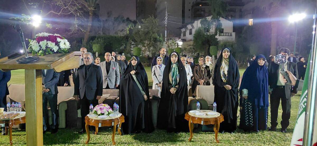 نشست معاون رئیس‌جمهور در امور زنان با ایرانیان مقیم مصر برگزار شد