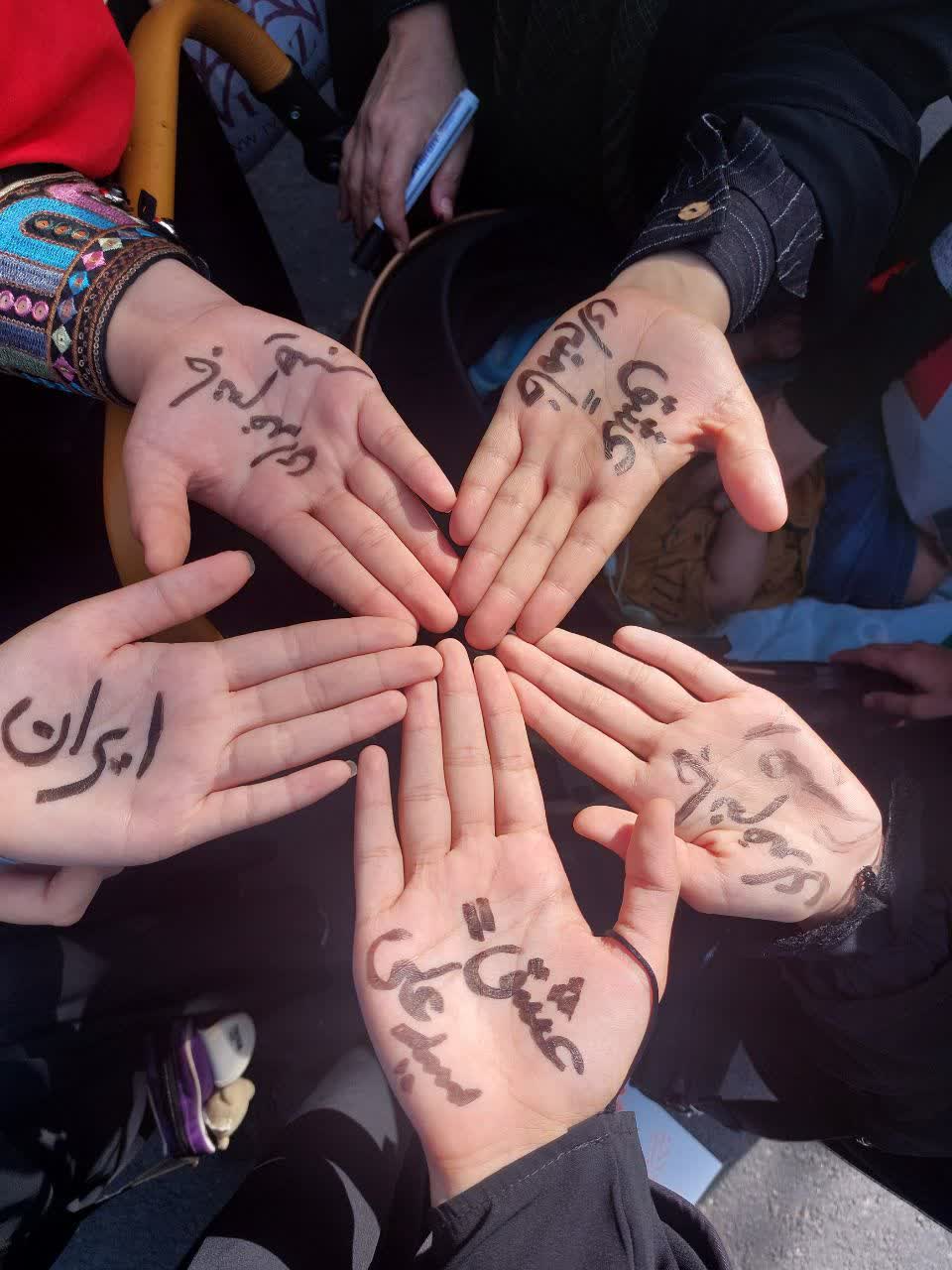 جشن پیروزی انقلاب اسلامی و راهپیمایی ۲۲ بهمن در ۶۱ نقطه سیستان و بلوچستان