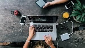 زیست دیجیتال و هویت دینی؛ تهدید پنهان یا فرصت تربیتی؟