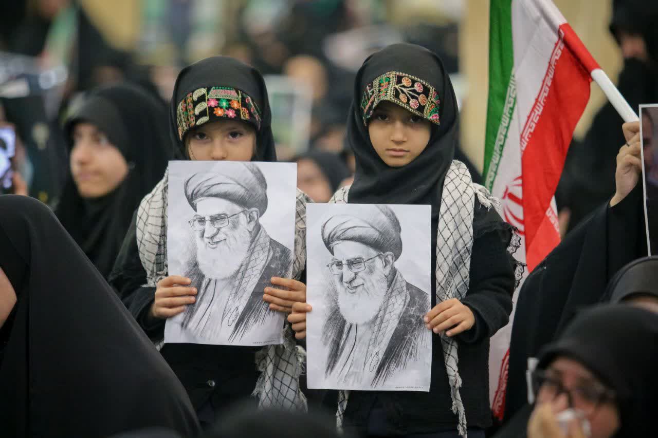 اجتماع زینبیون قیام بانوان انقلابی در خونخواهی رهبر شهید انقلاب اسلامی