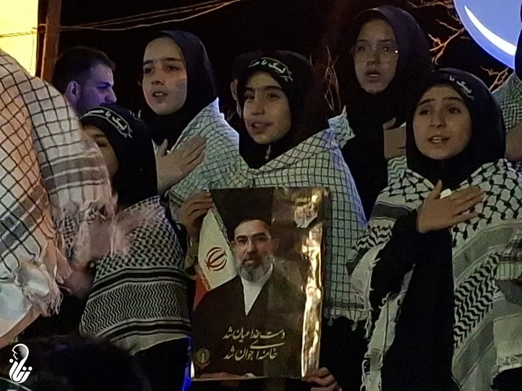اجتماع باشکوه مردم خوانسار در حمایت از ایران اسلامی و رهبری/تصاویر